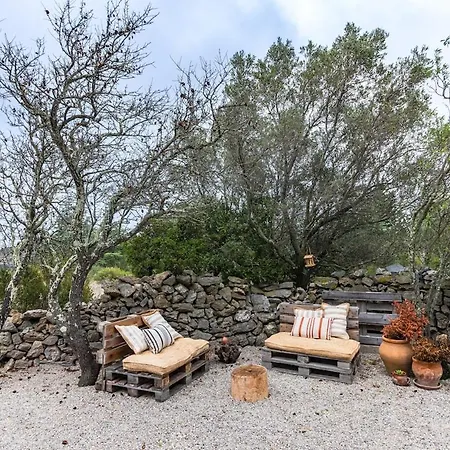 Unique Sheepfold In Connection With Nature * Treilles